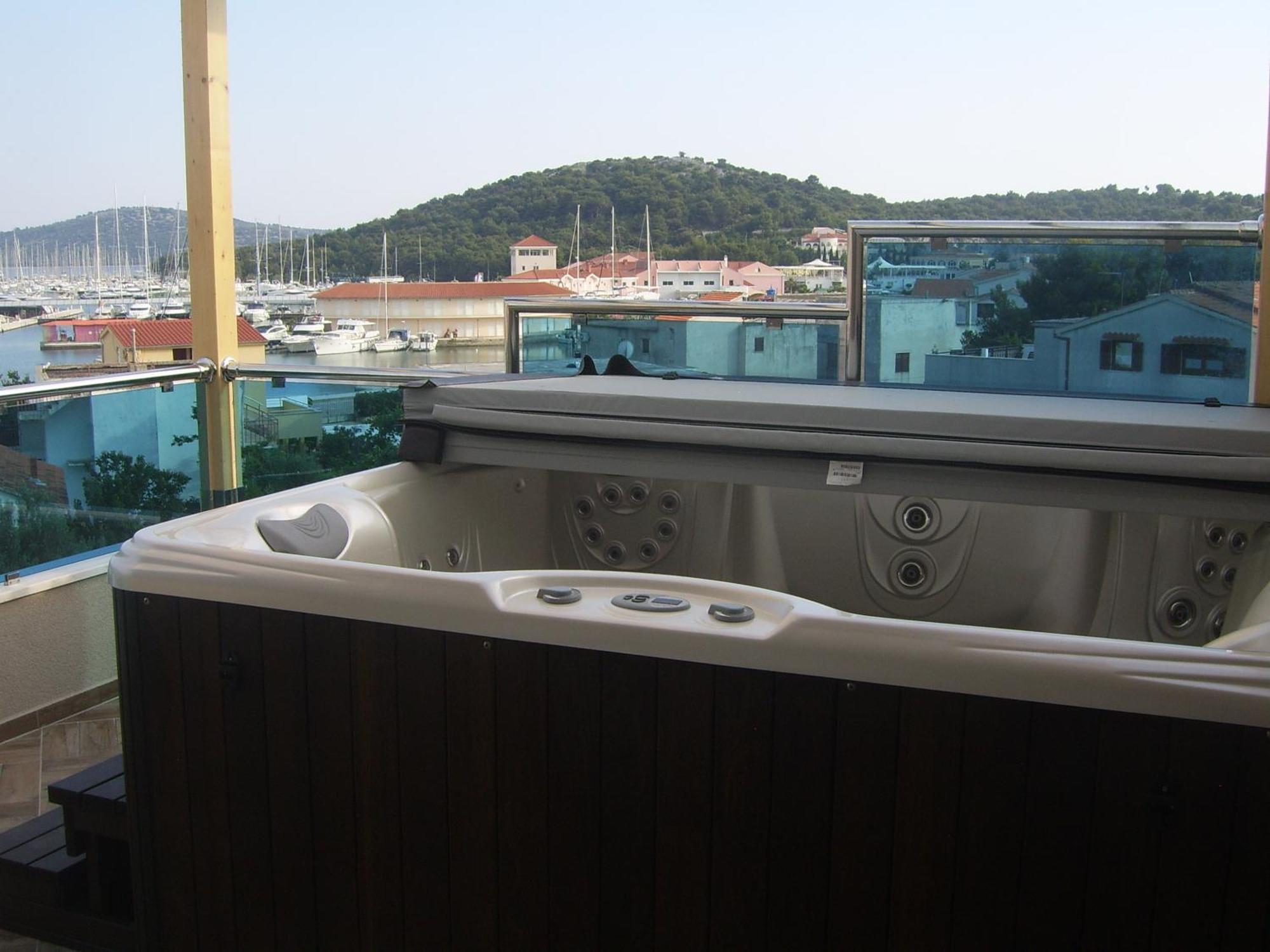 Apartments Villa Erik Rogoznica  Phòng bức ảnh