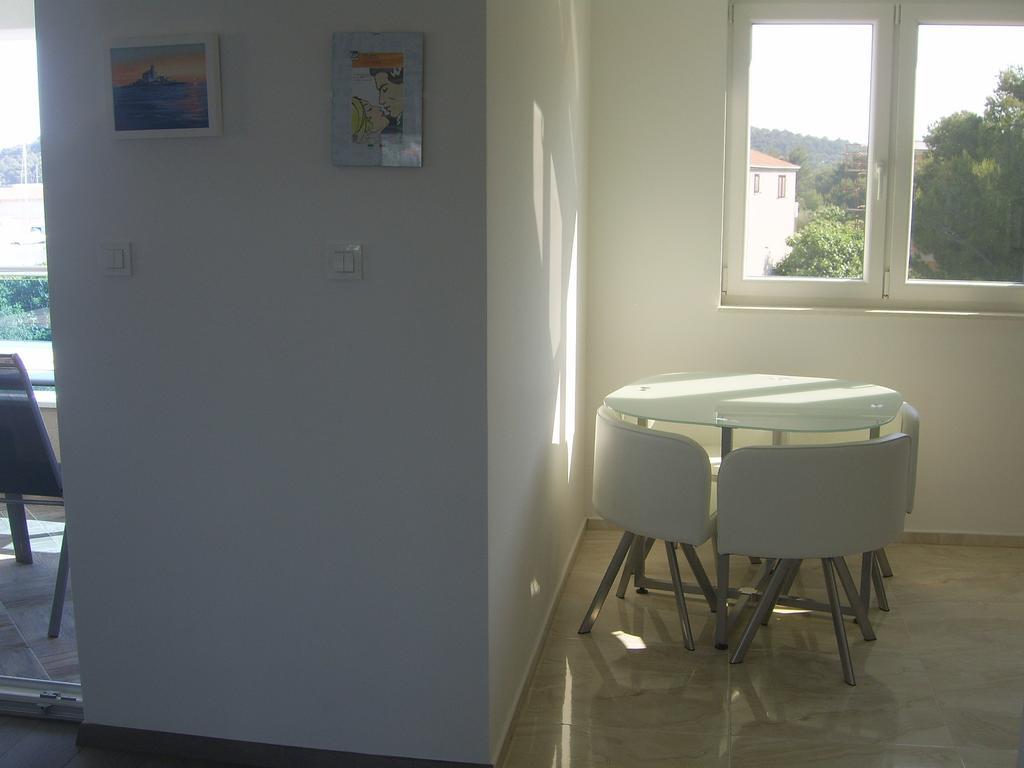 Apartments Villa Erik Rogoznica  Phòng bức ảnh