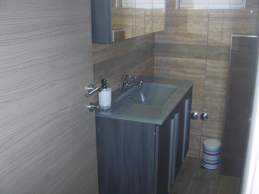 Apartments Villa Erik Rogoznica  Phòng bức ảnh
