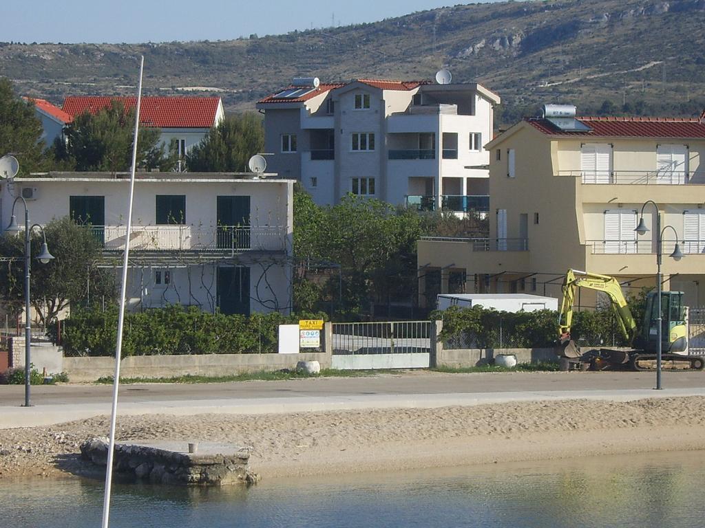 Apartments Villa Erik Rogoznica  Ngoại thất bức ảnh